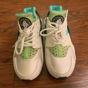 Nike Huarache in white, green, blue and black